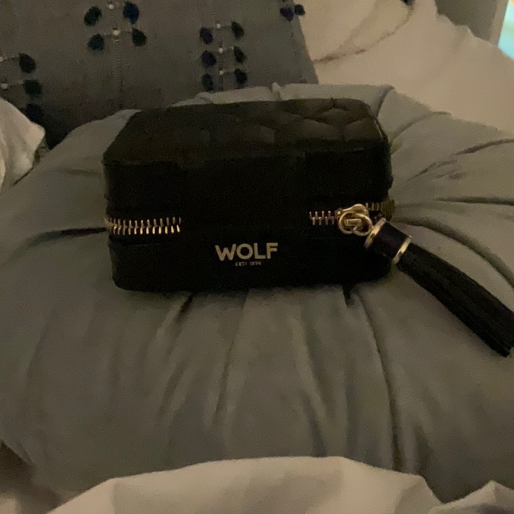 WOLF Black Quilted Women's Bag